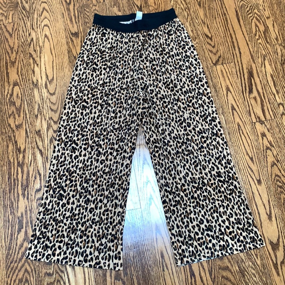 H&M Leopard Print Cropped Wide Leg Pants - Black & Tan